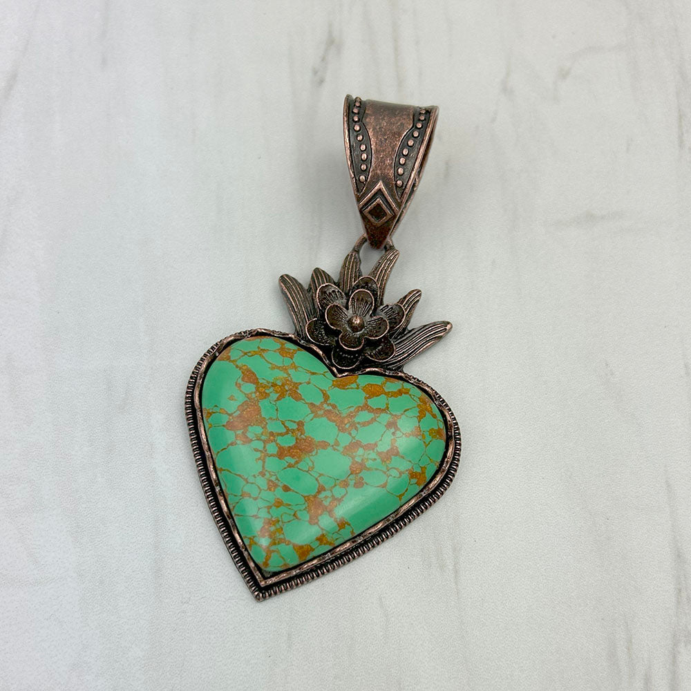 PD250110-05            Copper metal with blue turquoise stone heart Pendent