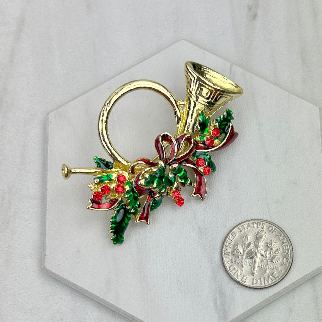 BC120720-10          Christmas French horn brooch