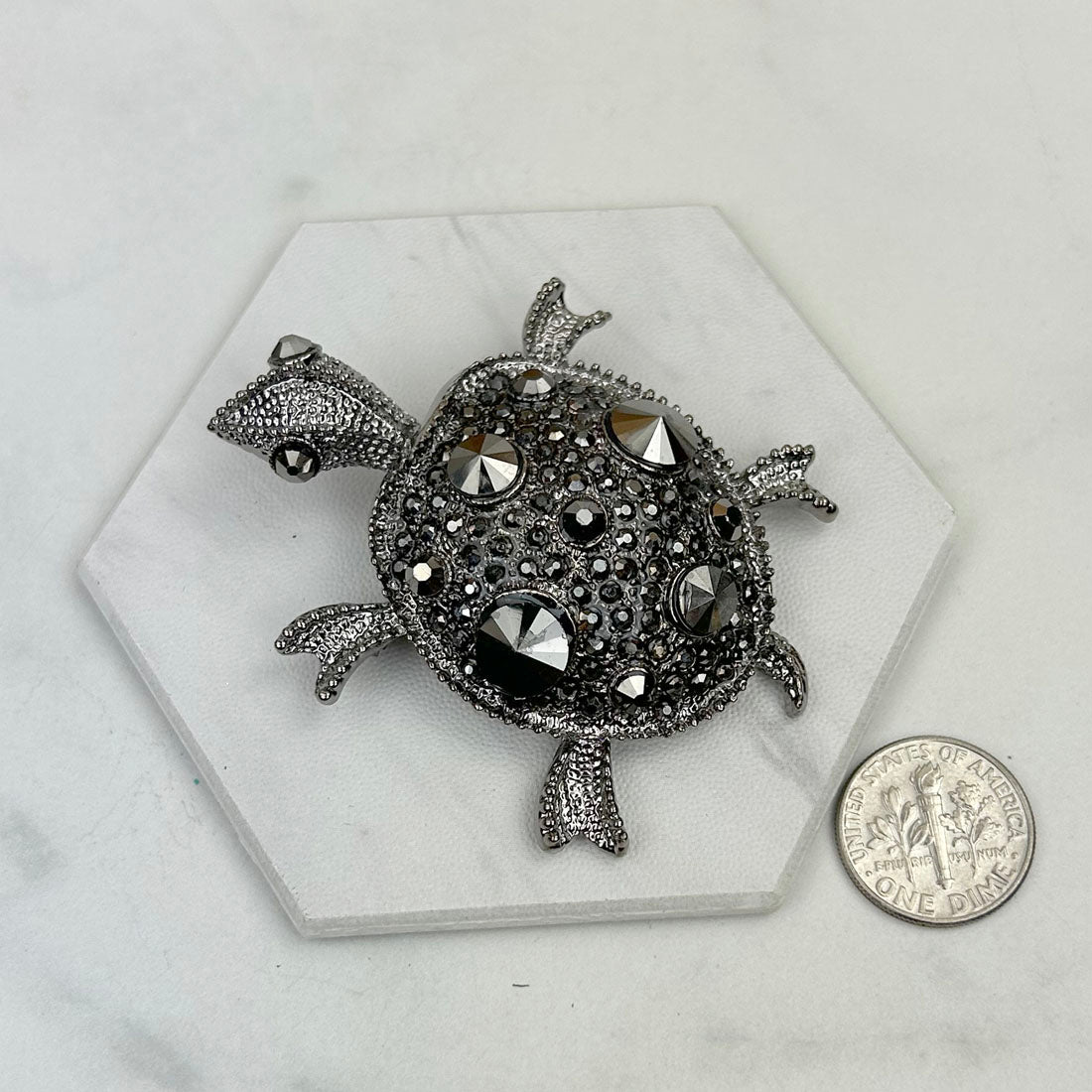 BCH230925-04     Silver with black crystal turtle brooch