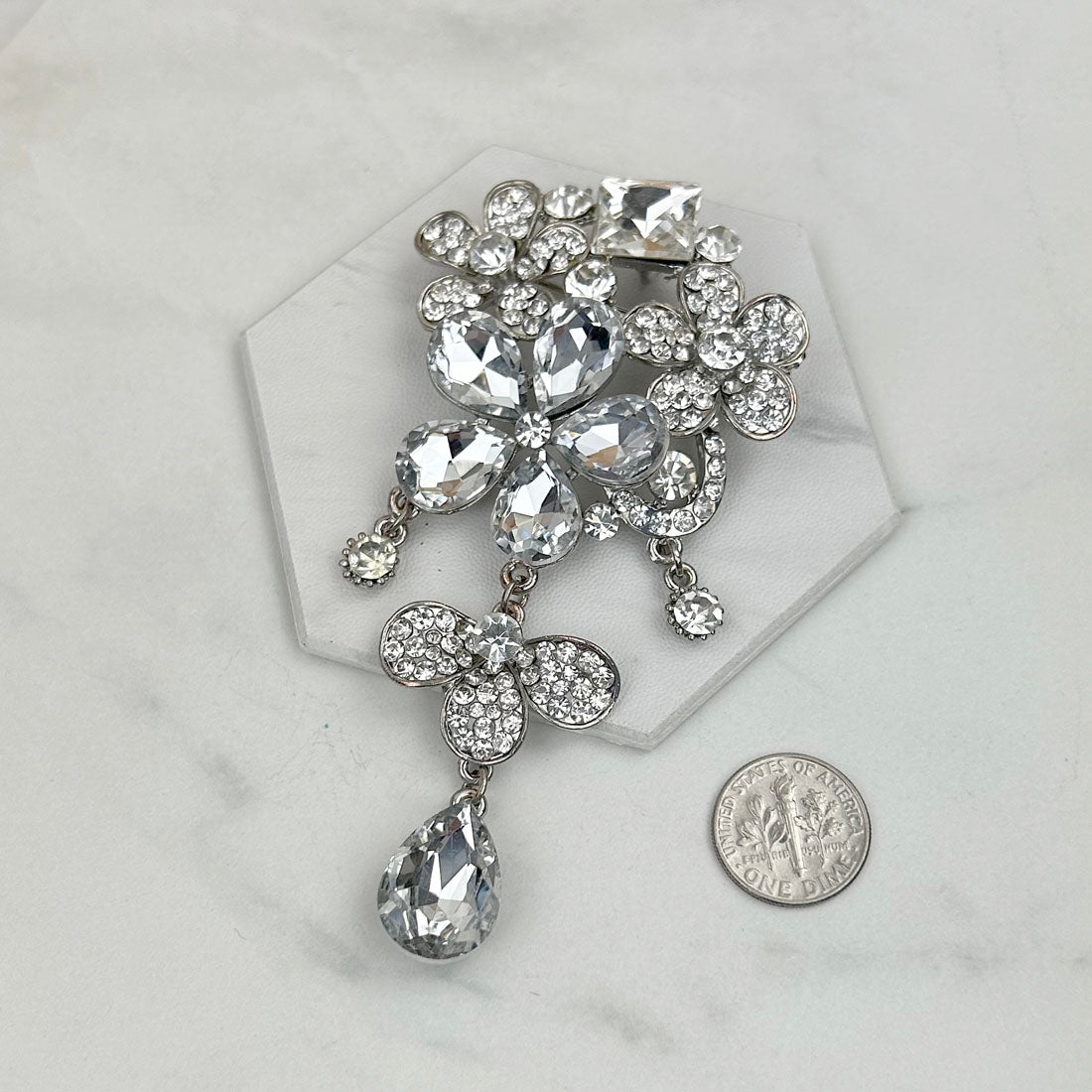 BCH230925-09    Silver with clear crystal brooch