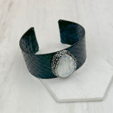 BR231030-02          Black leather with cream shell bangle