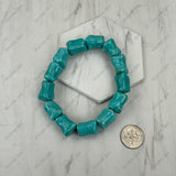 BR251230-66                 Green turquoise nuggets stretch Bracelet