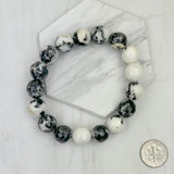 BRZ230905-12               Black and white face cut agate beads Bracelet.