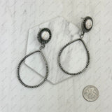 ERZ230488-03                       silver metal circle with white turquoise stone Earrings