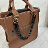 PC260418-21                                   13'' Black resin Purse chain