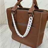 PC260418-22                13'' white resin Purse chain