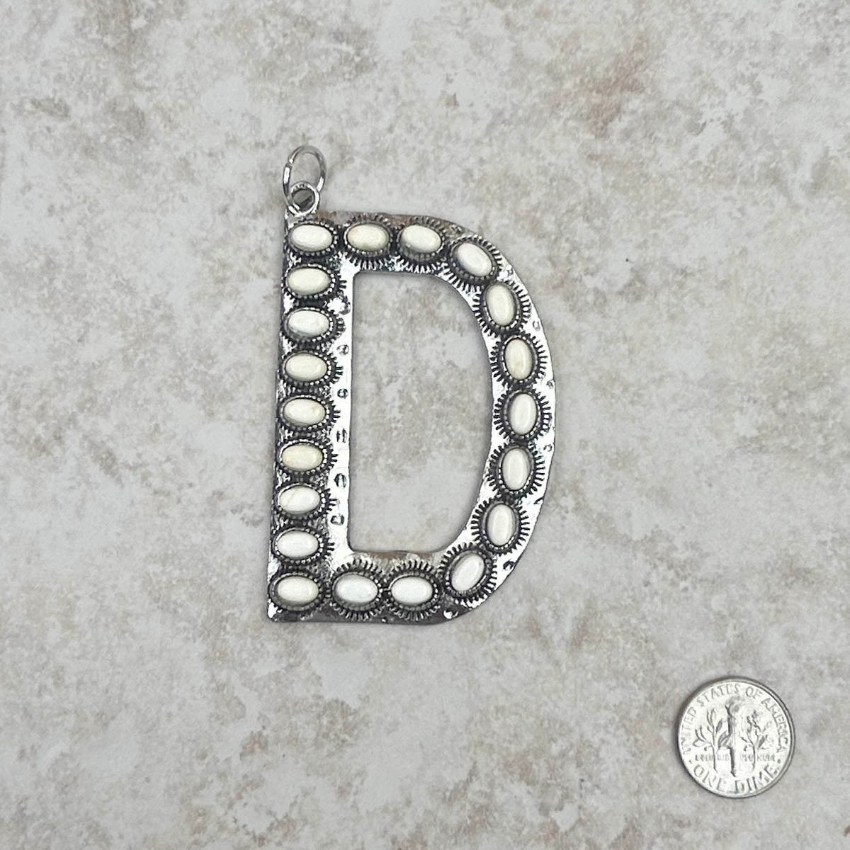 PDS230703D-PINK	Silver with pink stone letter D pendant