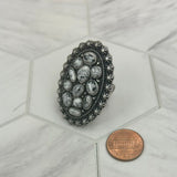 RGY250622-06            Silver metal with white turquoise stone oval Ring