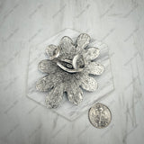 RGY251230-03-BLUE                      Silver metal with blue turquoise stone flower Ring